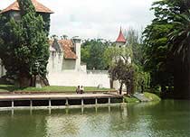 Castillo Parque Rodó